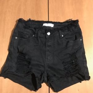 womens black jean shorts size 7